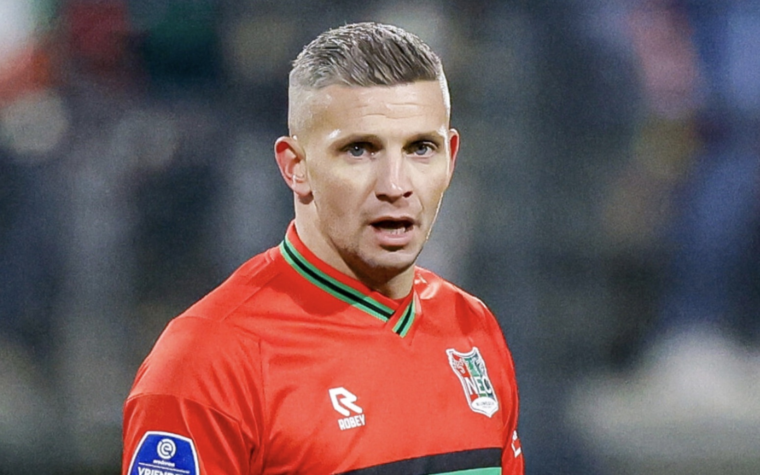 层出不穷 层出不穷